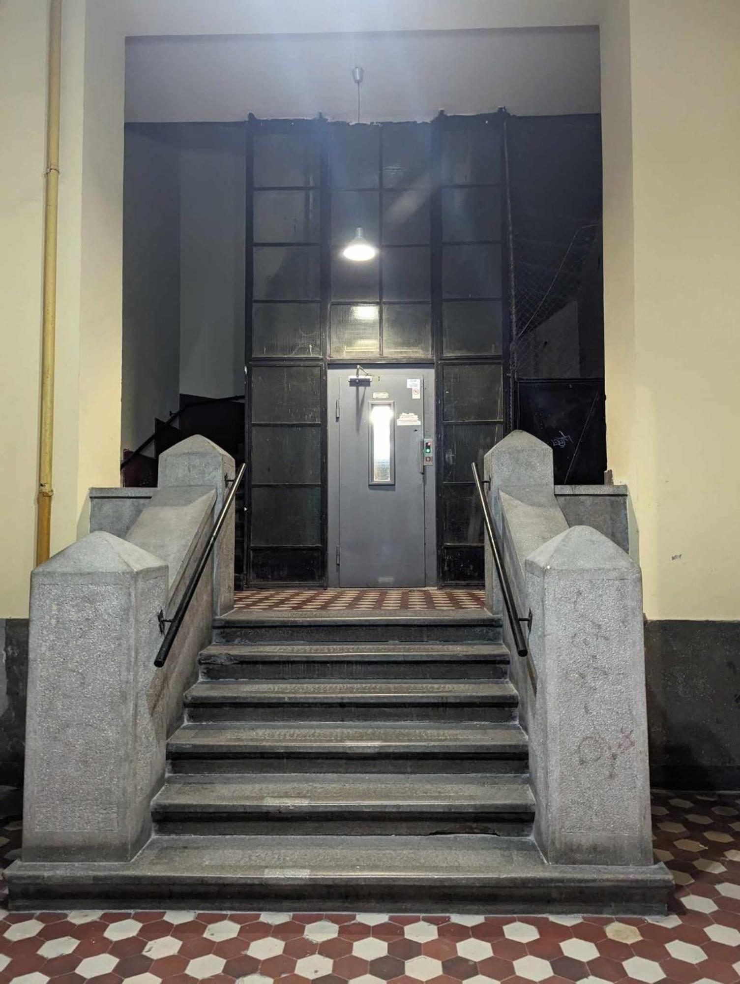 Third Floor Art Idyll Apartment Budapest Luaran gambar